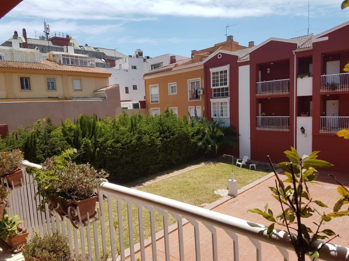 Bolivia Beach Apartments มาลากา ภายนอก รูปภาพ