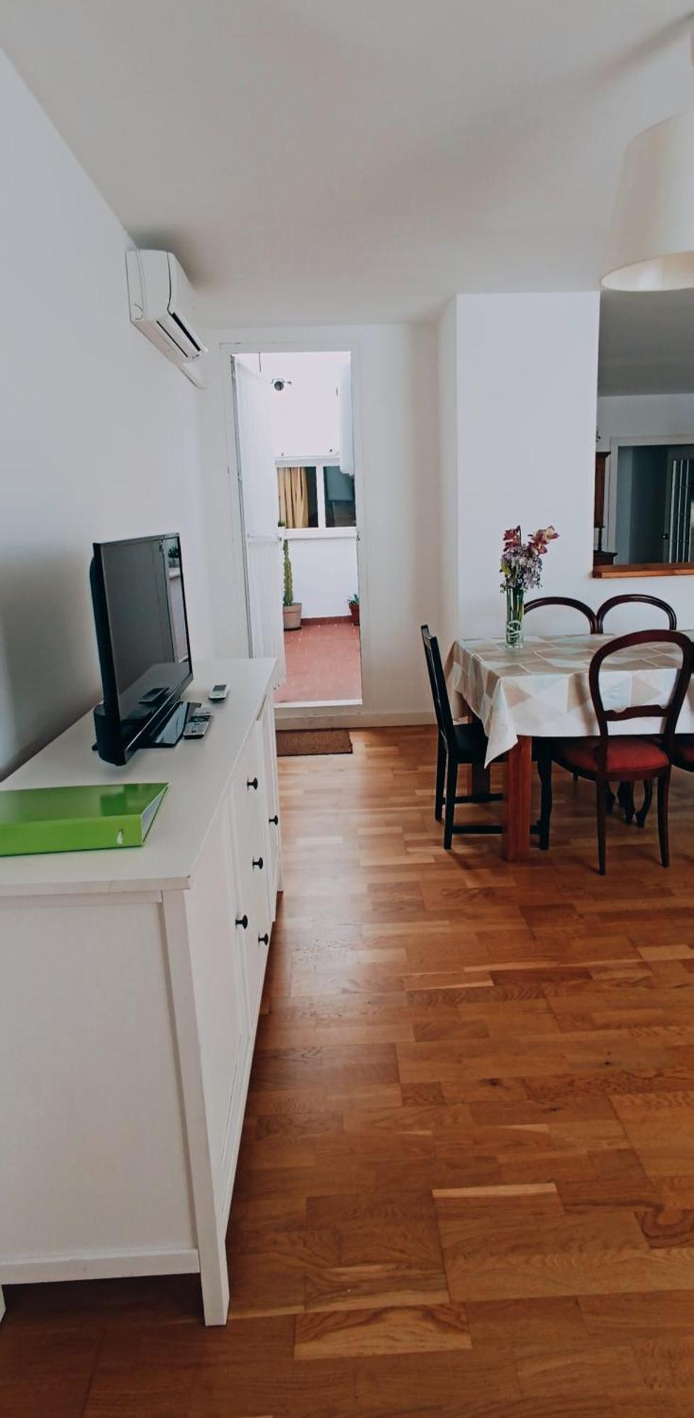 Bolivia Beach Apartments มาลากา ภายนอก รูปภาพ