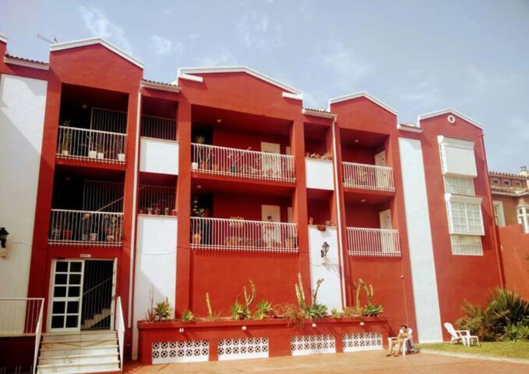 Bolivia Beach Apartments มาลากา ภายนอก รูปภาพ